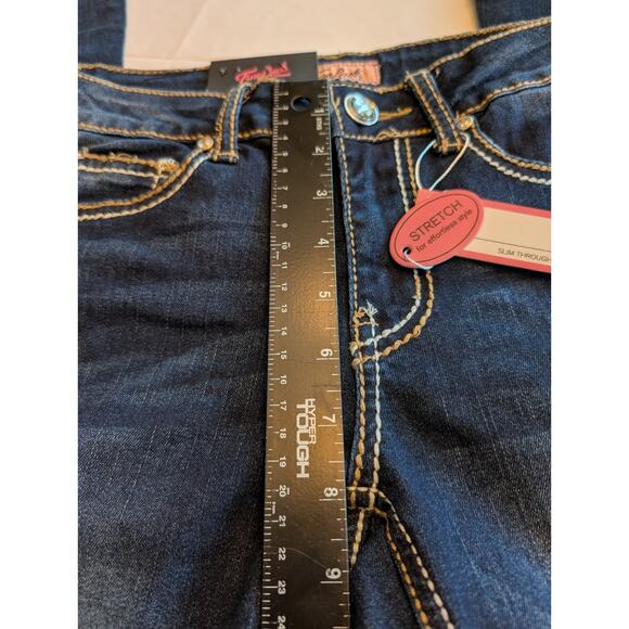 True Luck Dark Wash Bootcut Mid Rise‎ Sz 5/6 Stretchy Juniors - Picture 3 of 6